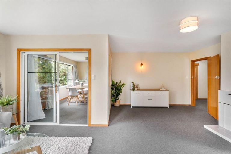 Photo of property in 3 Chedworth Avenue, Bishopdale, Christchurch, 8053