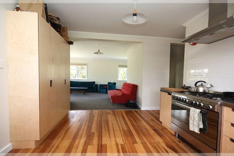 Photo of property in 42 Mckenzie Street, Levin, 5510
