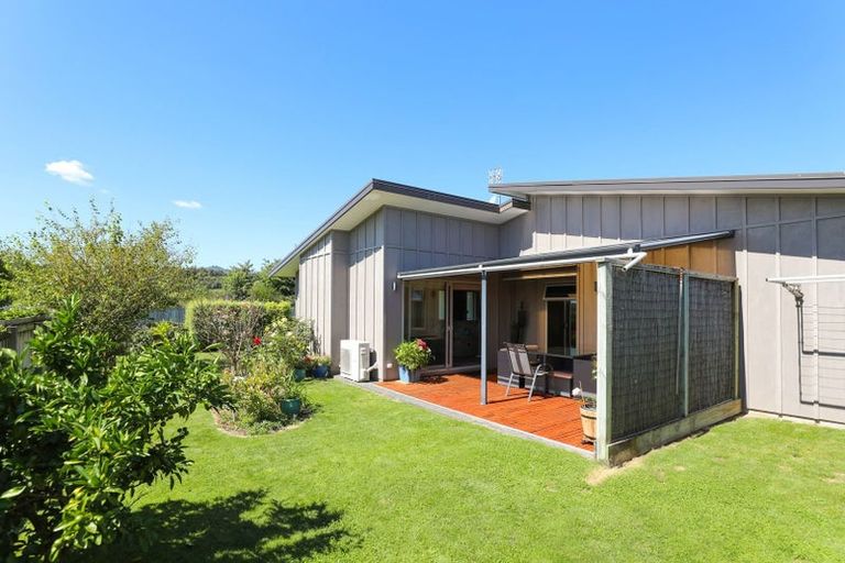 Photo of property in 17 Windsor Street, Richmond Heights, Taupo, 3330