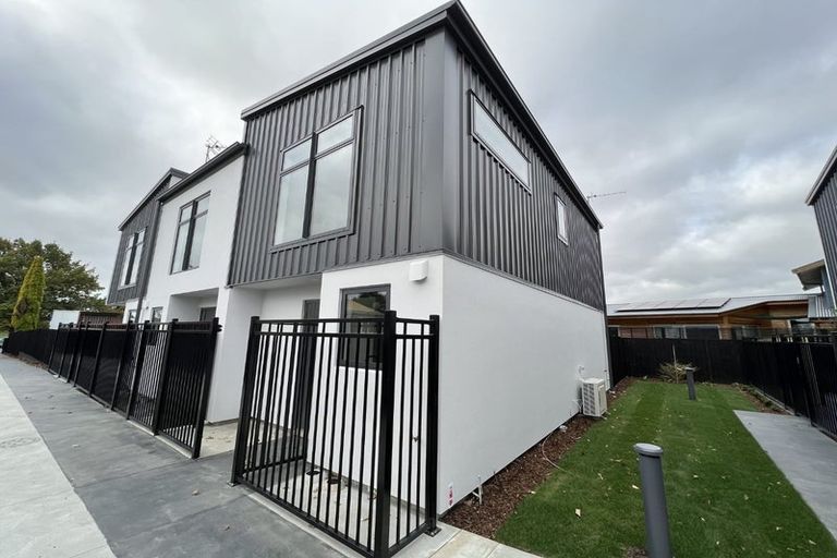 Photo of property in 3/10a Mclean Street, Linwood, Christchurch, 8062