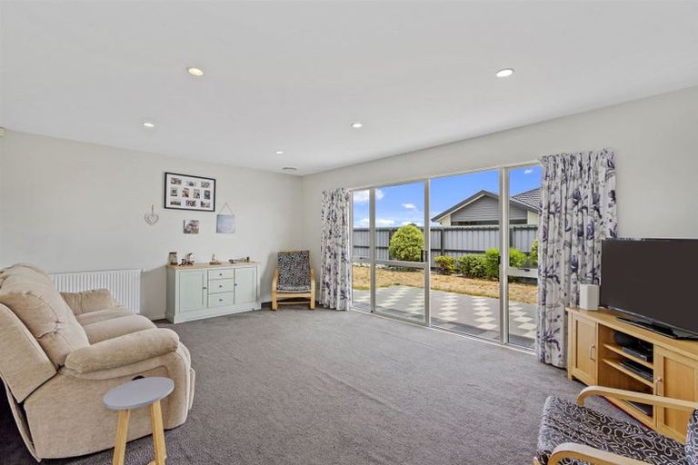 Photo of property in 39 Surfers Place, North New Brighton, Christchurch, 8083