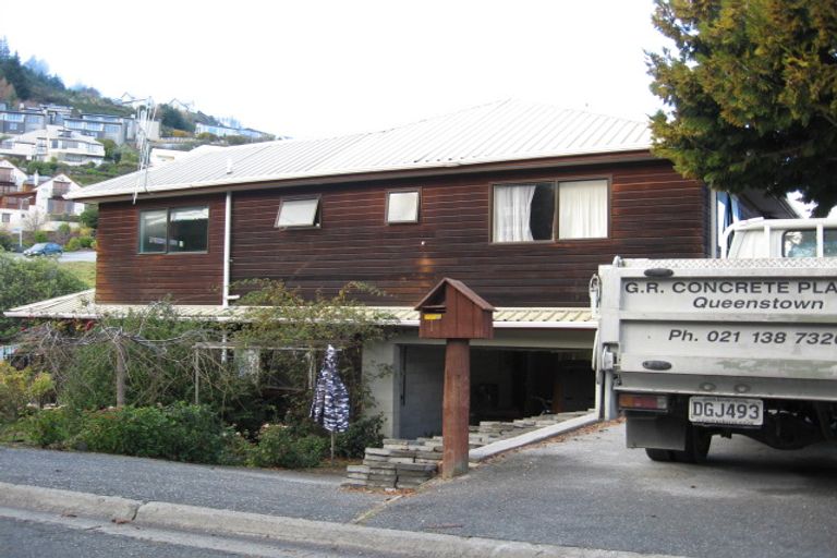 Photo of property in 1 Salmond Place, Queenstown, 9300
