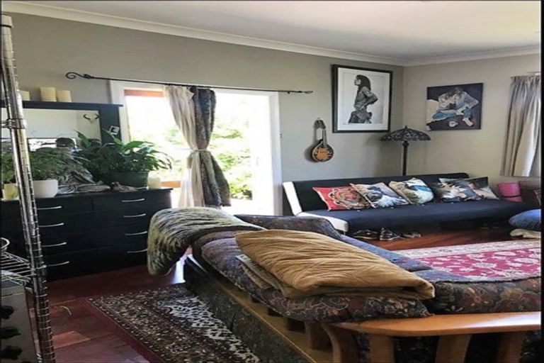 Photo of property in 49 Clyde Street, Island Bay, Wellington, 6023