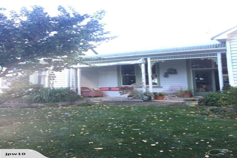 Photo of property in 16 Perth Street, Waikouaiti, 9510