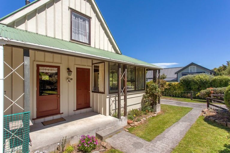 Photo of property in 26 Woodills Road, Akaroa, 7520