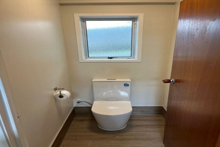 Photo of property in 23 Stapleford Crescent, Browns Bay, Auckland, 0630