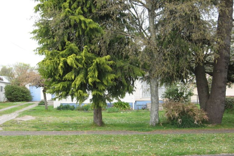 Photo of property in 28 Uta Street, Utuhina, Rotorua, 3015