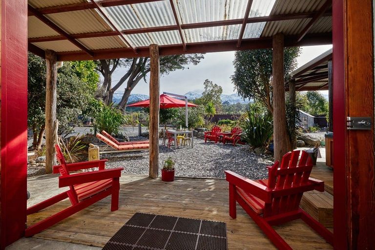 Photo of property in 5 Old Beach Road, Hapuku, Kaikoura, 7371