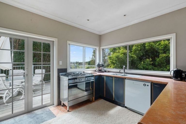 Photo of property in 268 Spur Road, Stillwater, Silverdale, 0993