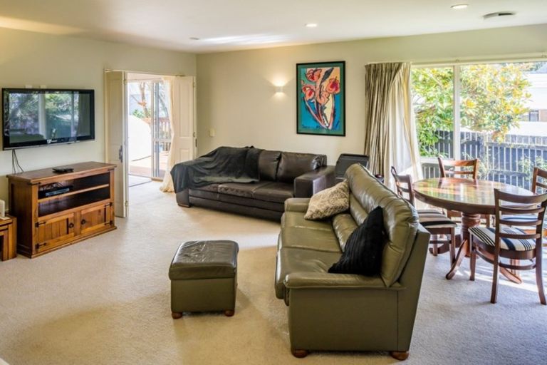 Photo of property in 21 Saint Columbans Grove, Boulcott, Lower Hutt, 5010