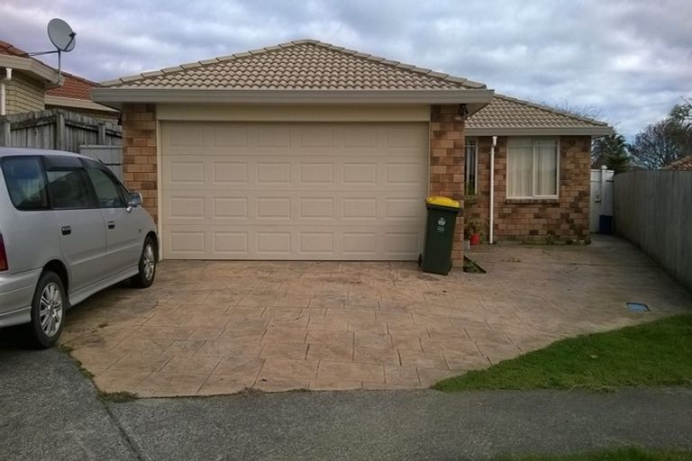 Photo of property in 8 Frederick Reece Drive, The Gardens, Auckland, 2105