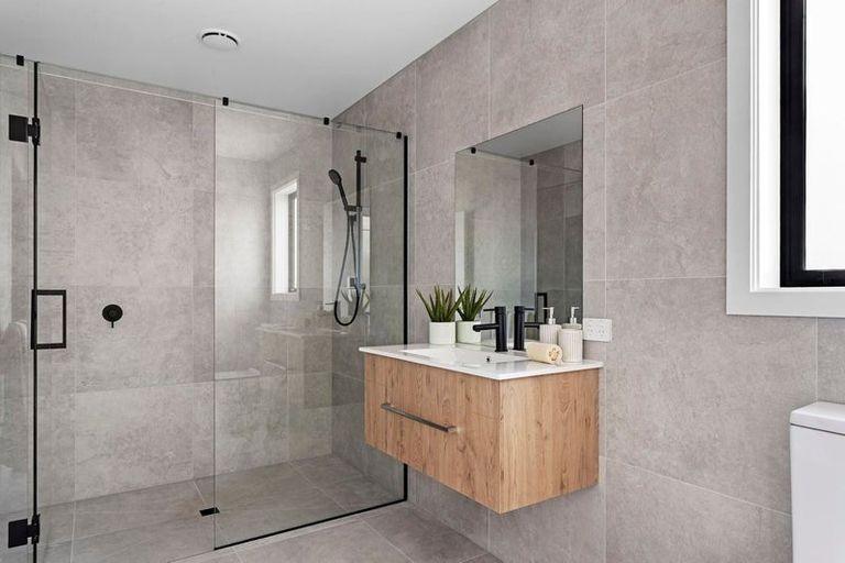 Photo of property in 2/19 Dilworth Street, Riccarton, Christchurch, 8011