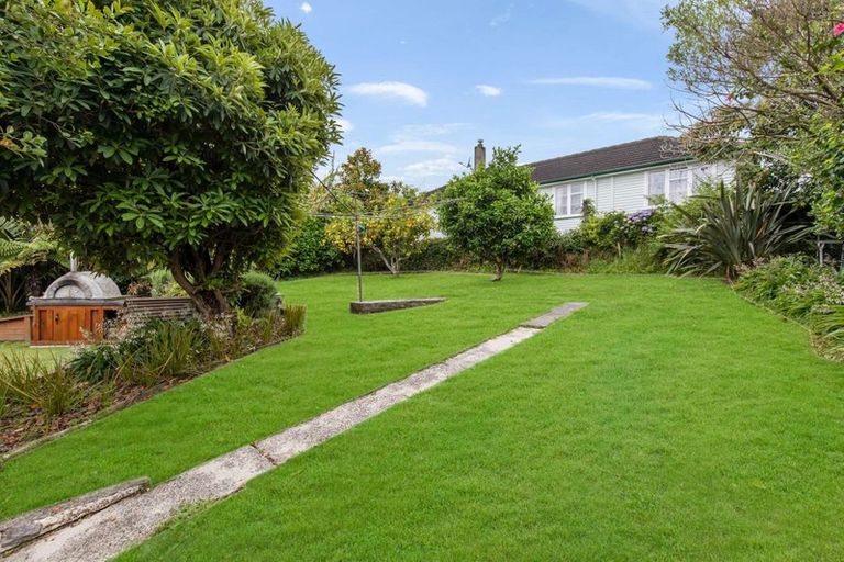 Photo of property in 35 Alverstoke Road, Parkvale, Tauranga, 3112