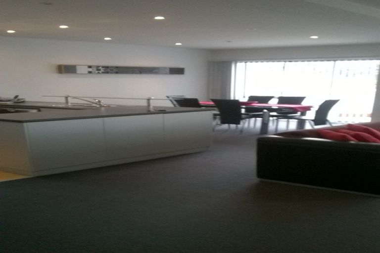 Photo of property in Bay View, 15/90 Customhouse Street, Gisborne, 4010