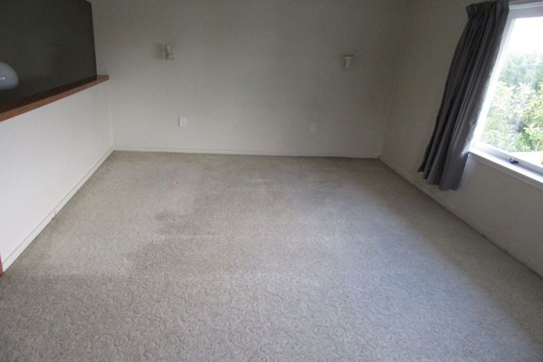 Photo of property in 2/96 Hinau Street, Riccarton, Christchurch, 8041