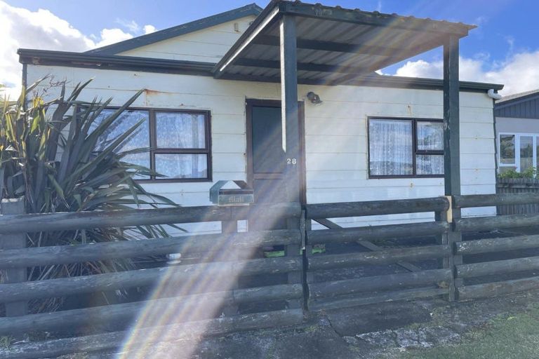 Photo of property in 28 Seafront Road, Castlecliff, Whanganui, 4501
