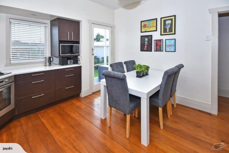 Photo of property in 27 Kenderdine Road, Papatoetoe, Auckland, 2025