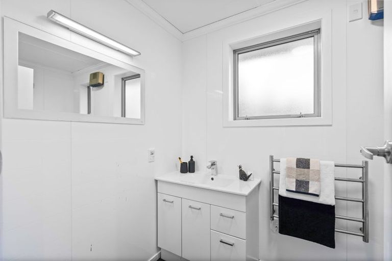 Photo of property in 23 Cunningham Street, Grasmere, Invercargill, 9810