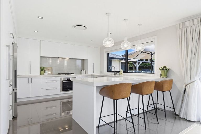 Photo of property in 17 Mahoe Glade, Patumahoe, Pukekohe, 2679
