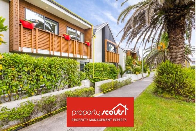 Photo of property in 68 Buckley Avenue, Hobsonville, Auckland, 0616