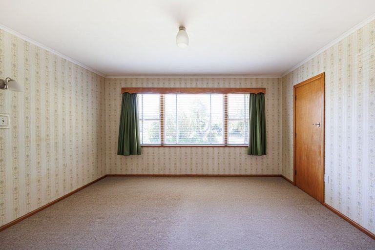 Photo of property in 2 Kent Terrace, Taradale, Napier, 4112