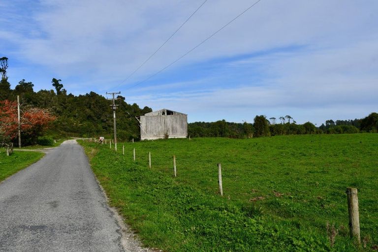 Photo of property in 106 Granite Creek Road, Karamea, 7893