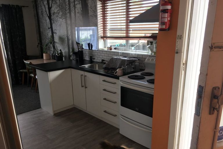 Photo of property in 2/92a Randolph Street, Woolston, Christchurch, 8062