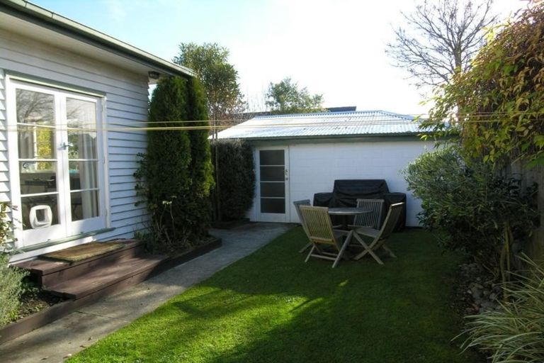 Photo of property in 8 Bennett Street, Waipawa, 4210