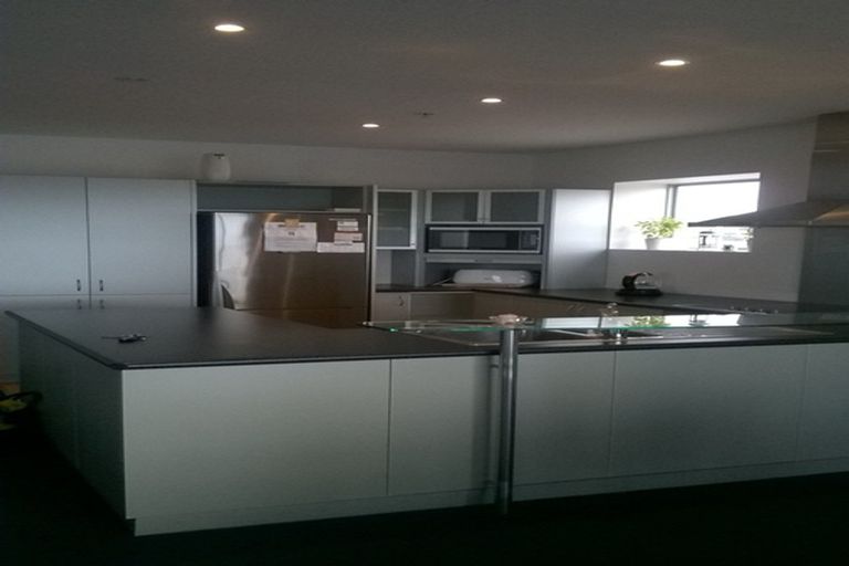 Photo of property in Bay View, 15/90 Customhouse Street, Gisborne, 4010