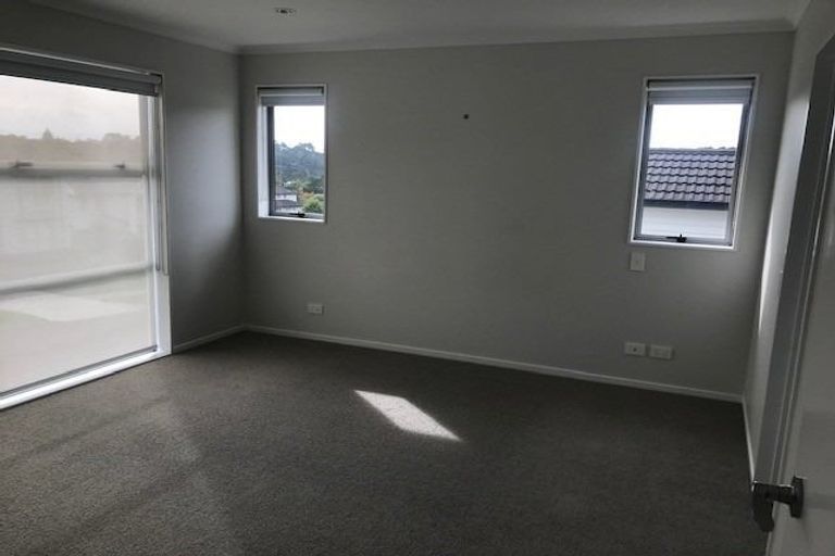 Photo of property in 55 Mackay Drive, Greenhithe, Auckland, 0632