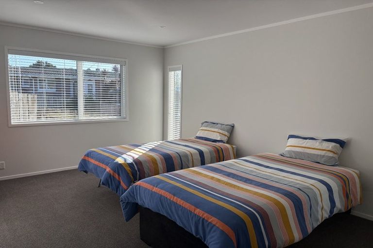 Photo of property in 5 Sealy Road, Torbay, Auckland, 0630