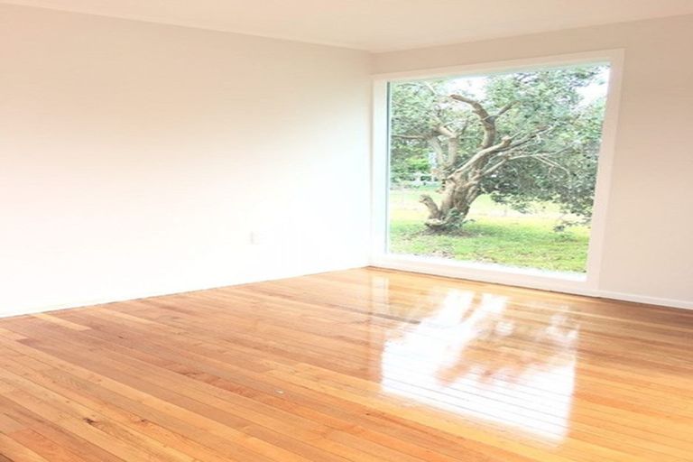 Photo of property in 26 Waimana Avenue, Northcote Point, Auckland, 0627