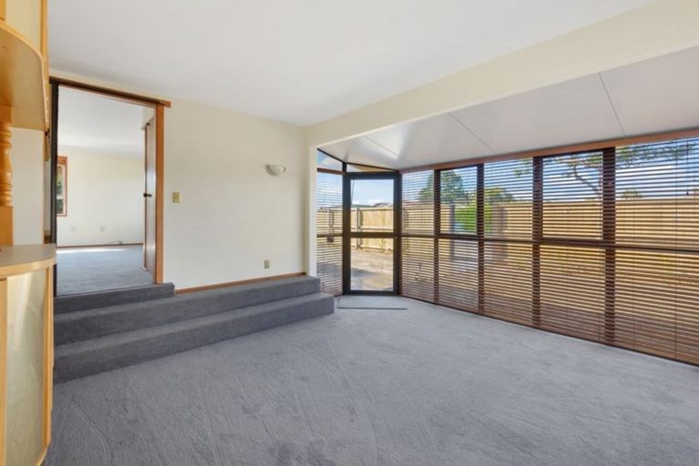 Photo of property in 322 Estuary Road, South New Brighton, Christchurch, 8062