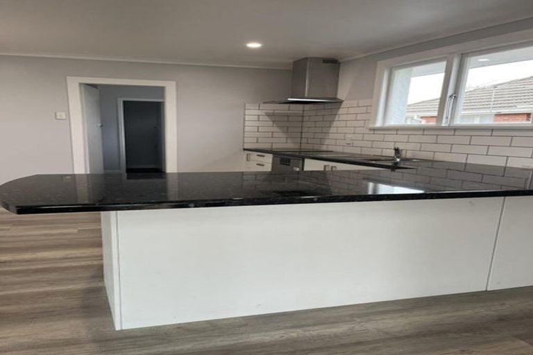 Photo of property in 9 Manapouri Street, Strathern, Invercargill, 9812