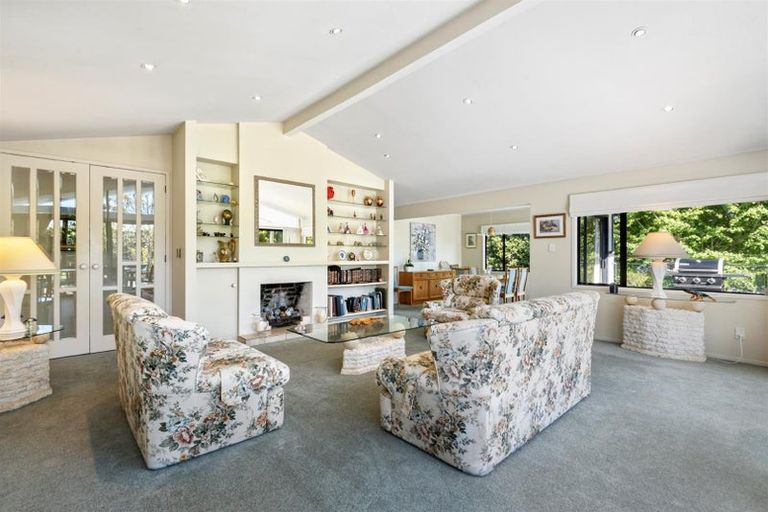 Photo of property in 19 Sylvan Park Avenue, Milford, Auckland, 0620