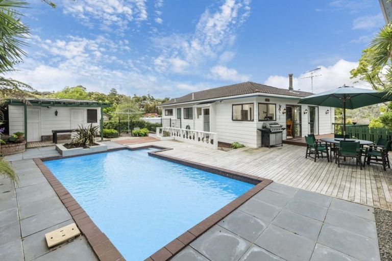 Photo of property in 55 Powrie Street, Glenfield, Auckland, 0629