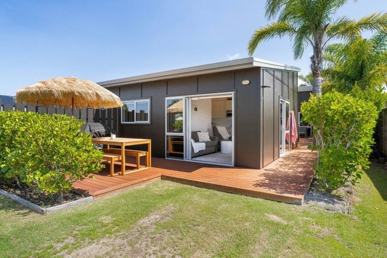 Photo of property in 209 Kiwi Road, Whangamata, 3620