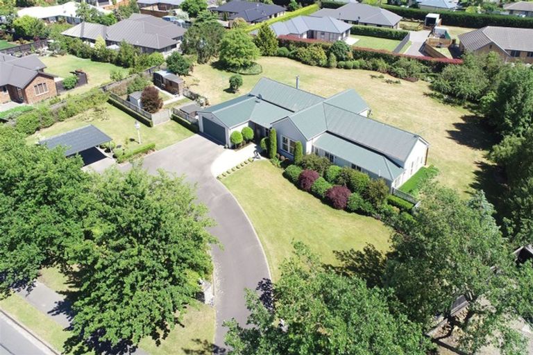 Photo of property in 16 Oak Tree Lane, Rolleston, 7614