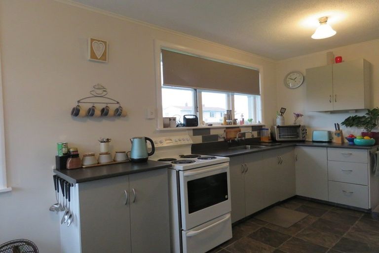 Photo of property in 6 Dacre Street, Oamaru North, Oamaru, 9400