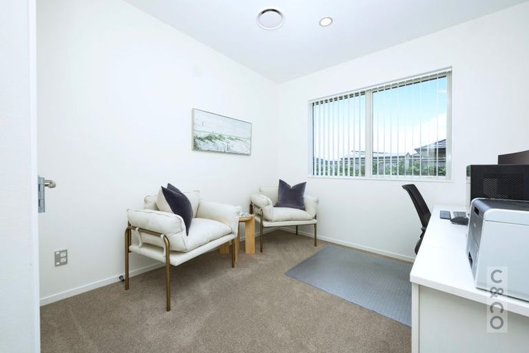 Photo of property in 16 Fruitlands Road, Kumeu, 0810