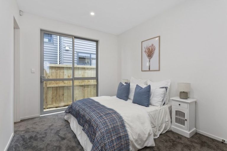 Photo of property in 17 Roa Avenue, Hobsonville, Auckland, 0616