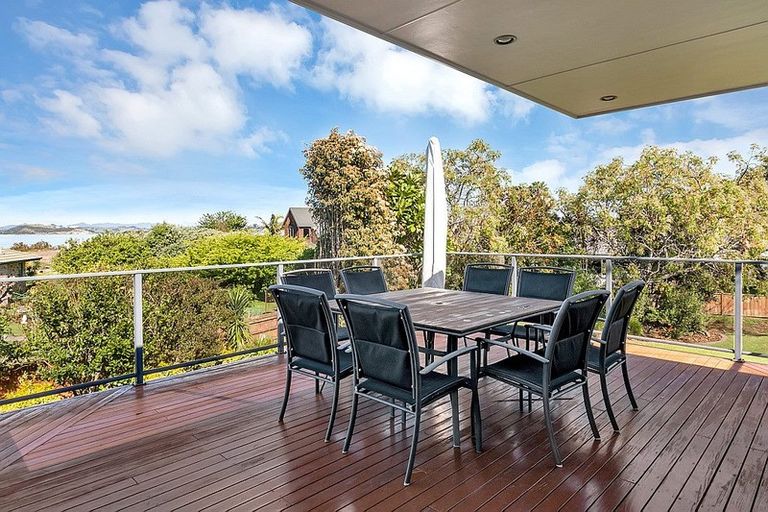 Photo of property in 8 Sanctuary Park Lane, Tamaterau, Whangarei, 0174