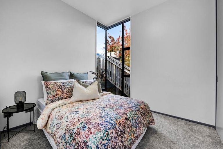 Photo of property in 82d Smart Road, Glen Avon, New Plymouth, 4312