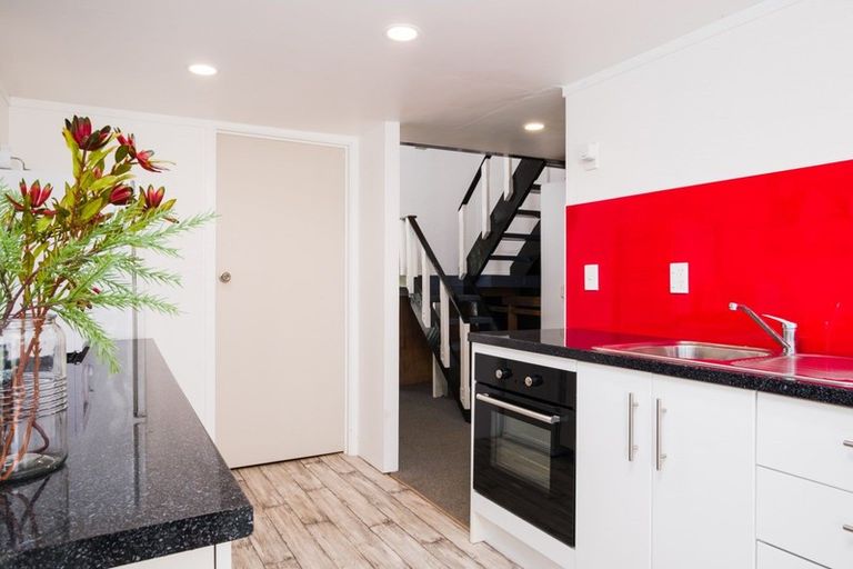 Photo of property in 21 Winter Street, Mangapapa, Gisborne, 4010