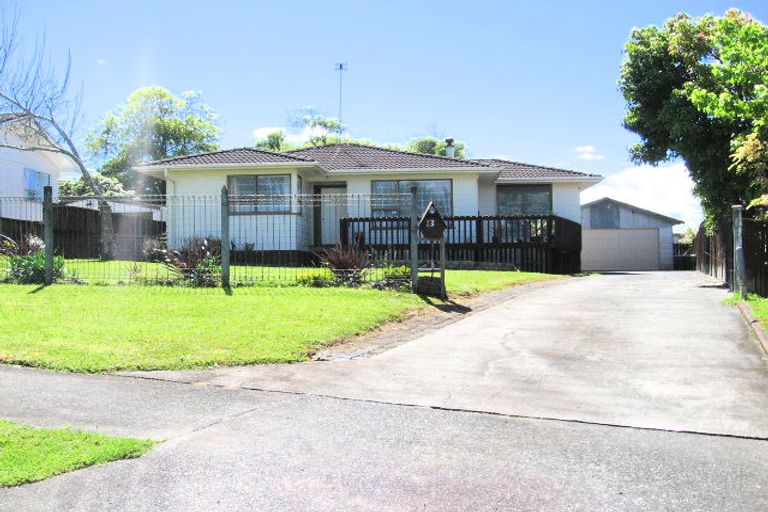 Photo of property in 13 Komako Place, Papatoetoe, Auckland, 2025