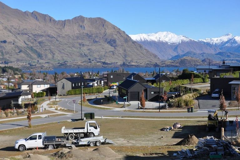 Photo of property in 5 Barclay Place, Wanaka, 9305