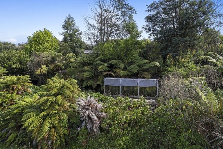 Photo of property in 525 Kaipikari Road, Urenui, 4375