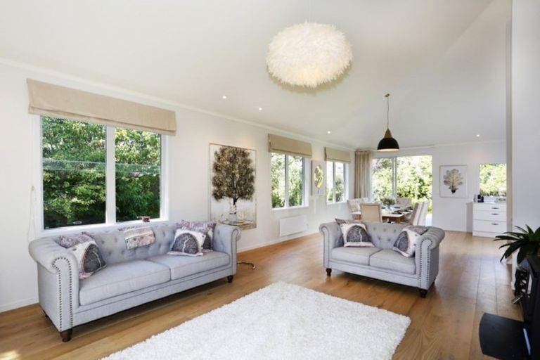 Photo of property in 27 North Road, Clevedon, Papakura, 2582