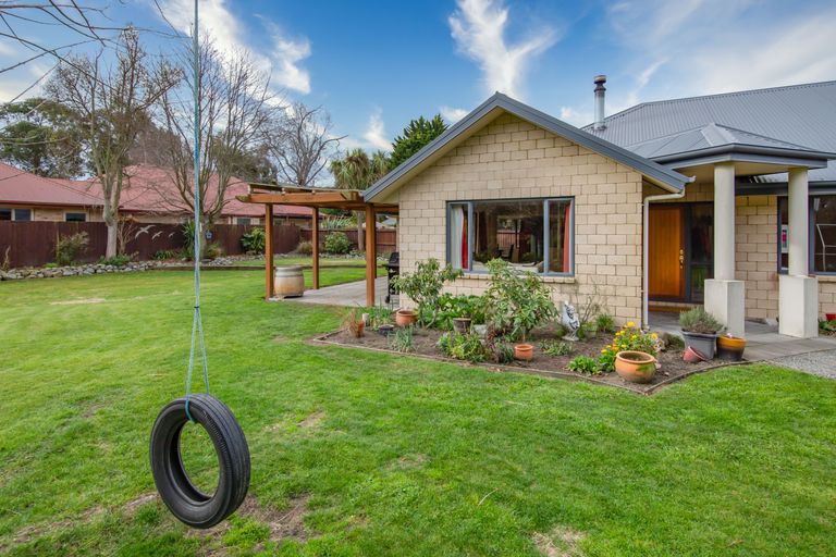 Photo of property in 3 Mill Road, Leithfield, Amberley, 7481