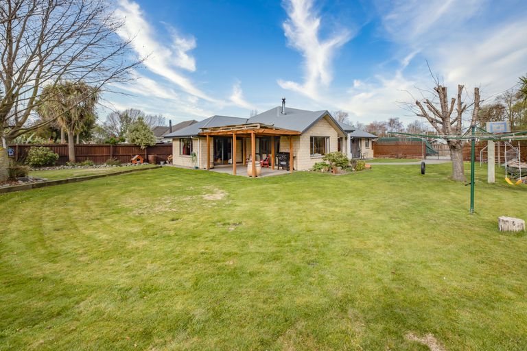 Photo of property in 3 Mill Road, Leithfield, Amberley, 7481